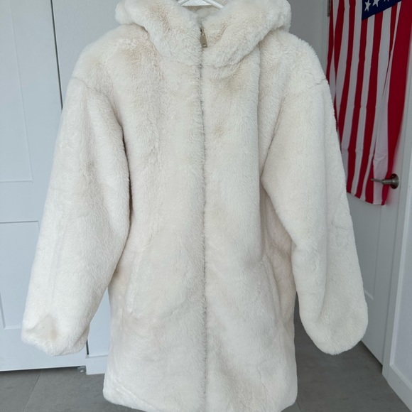 Women's creamy white coat. incredibly soft and warm.PRIMARK 2XS  (L69) - Picture 10 of 15